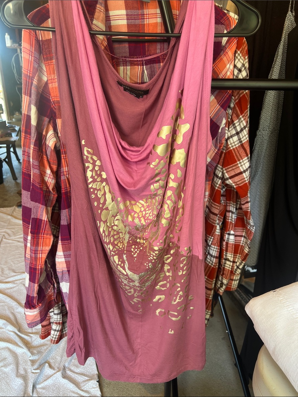 Vintage BCBG Maxazria Pink and Gold Tank